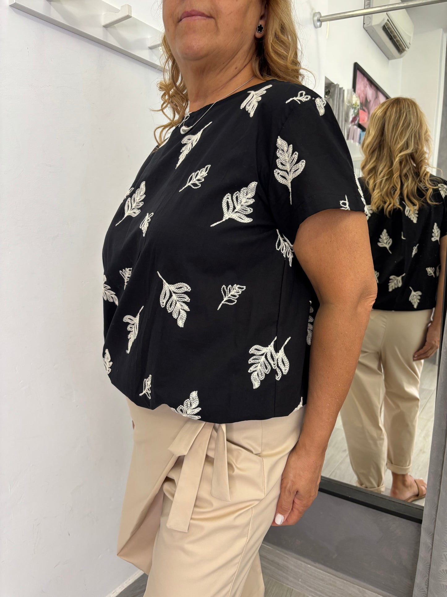 Casacca Wendy Foglia Nera