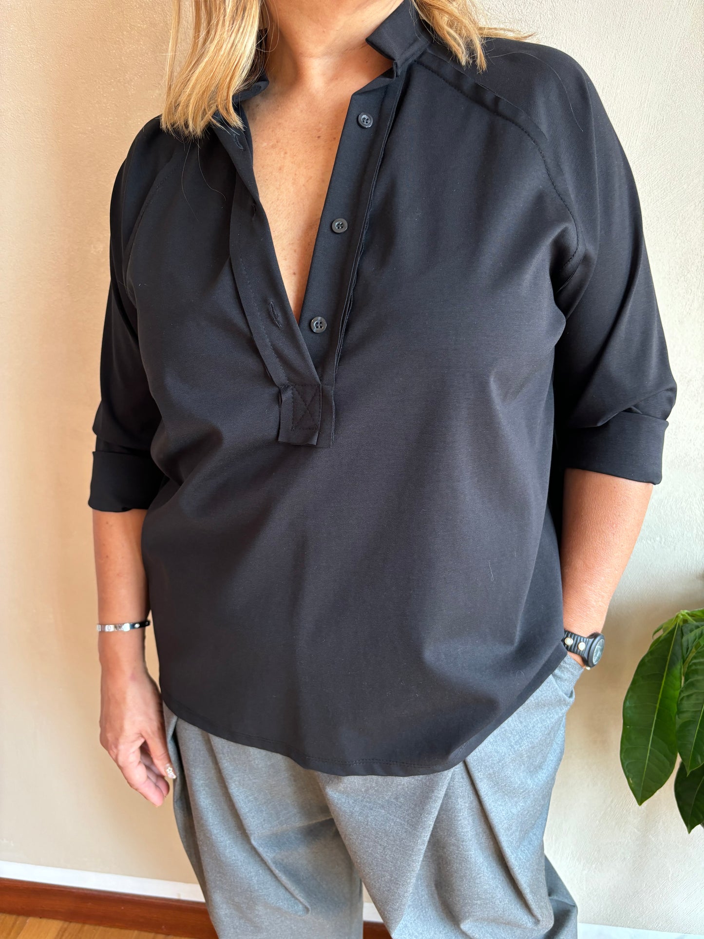 Camicia Wendy Corea Nera