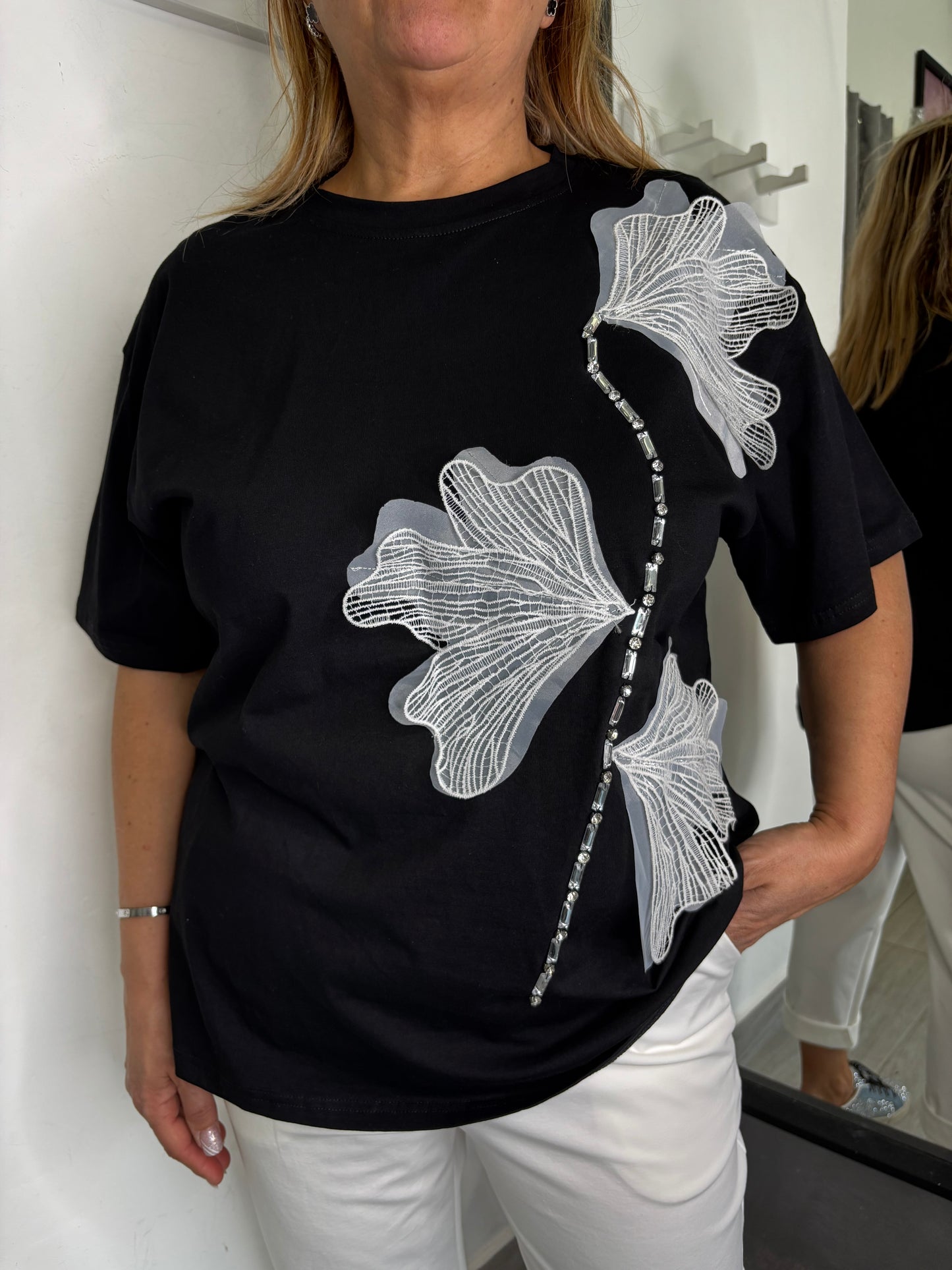 Maglietta Fiore Nera