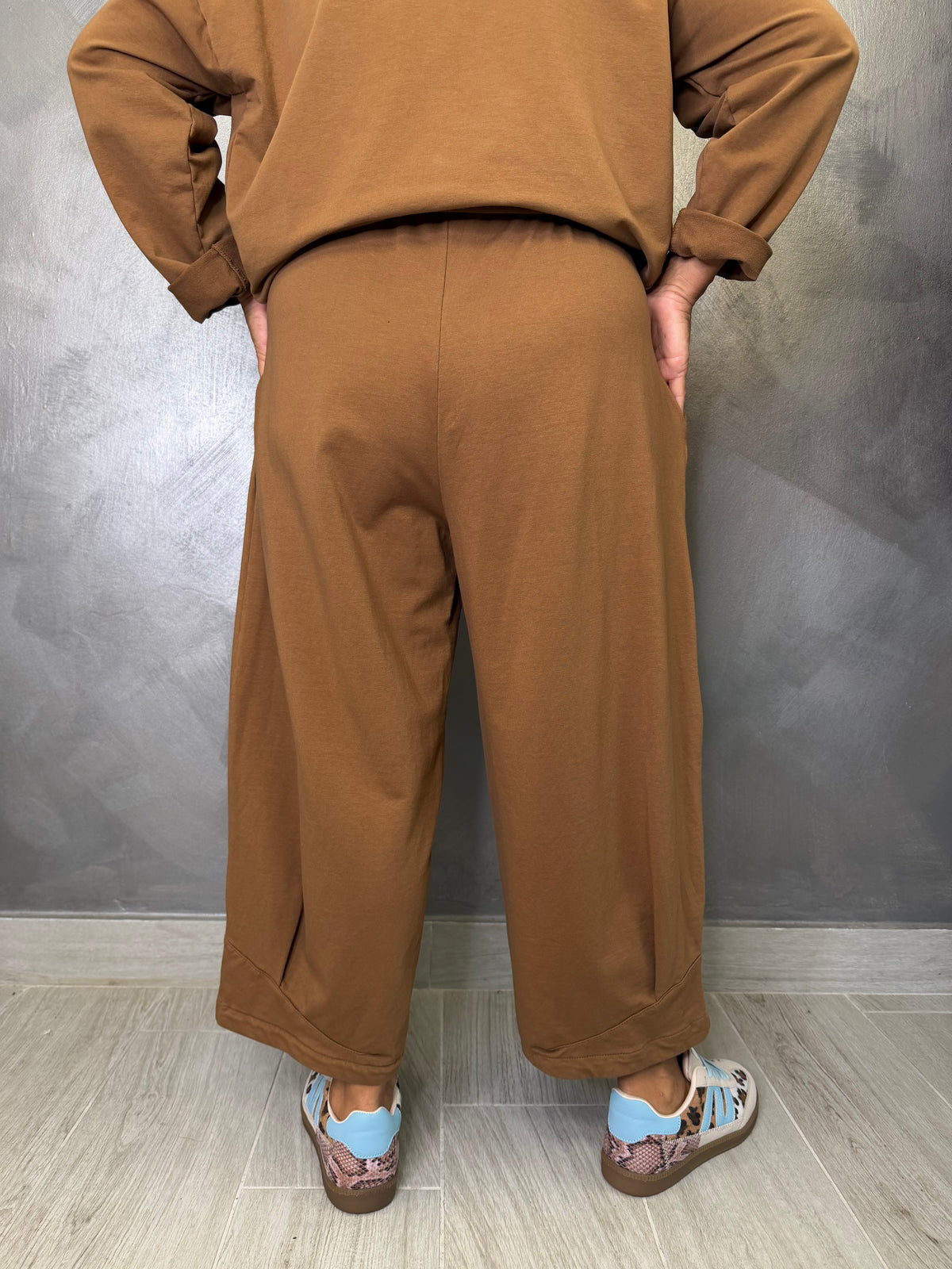 Pantalone Wendy Dalia Camel