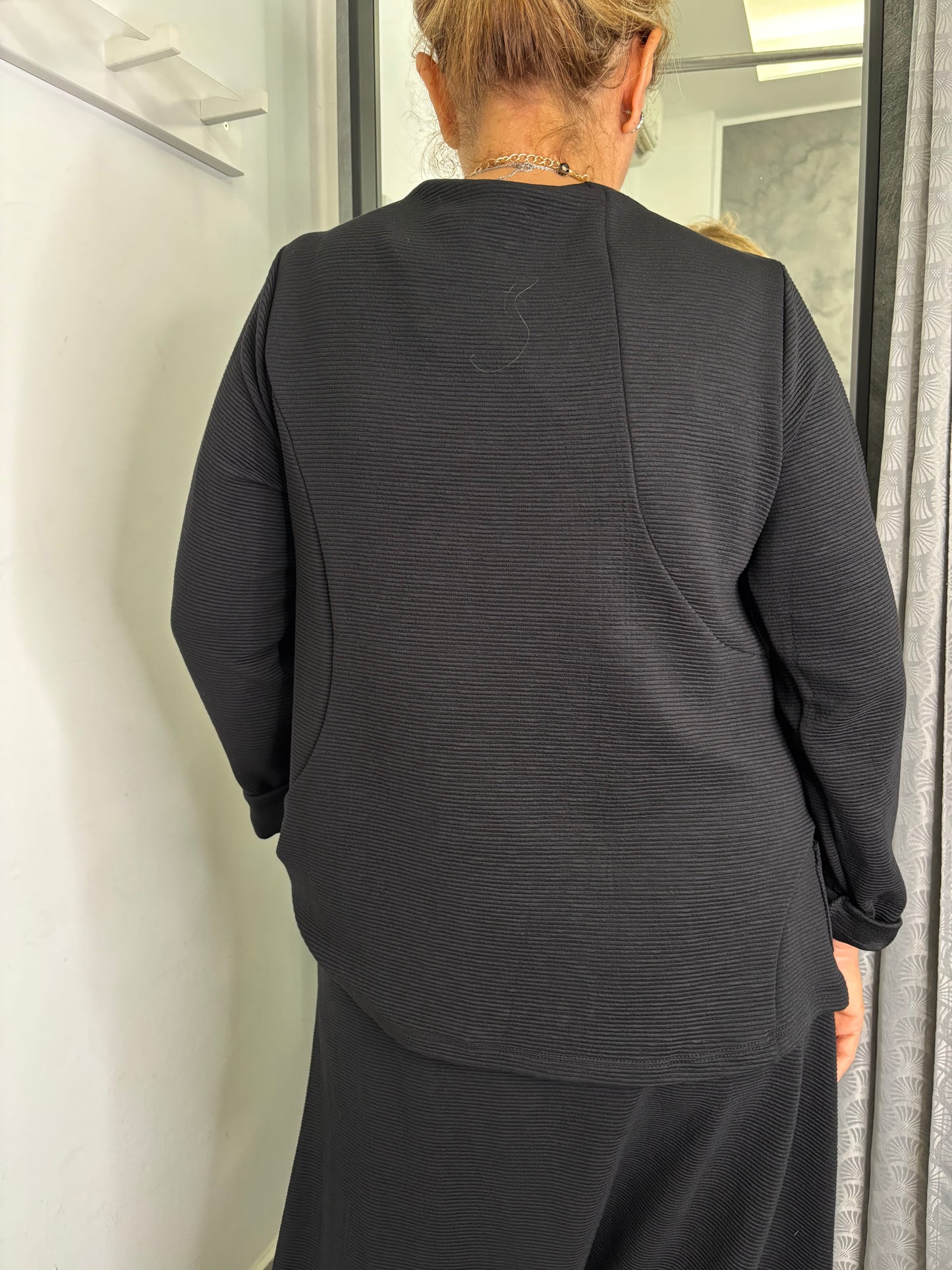 Maglia Wendy Morgan Con Tasche Nera