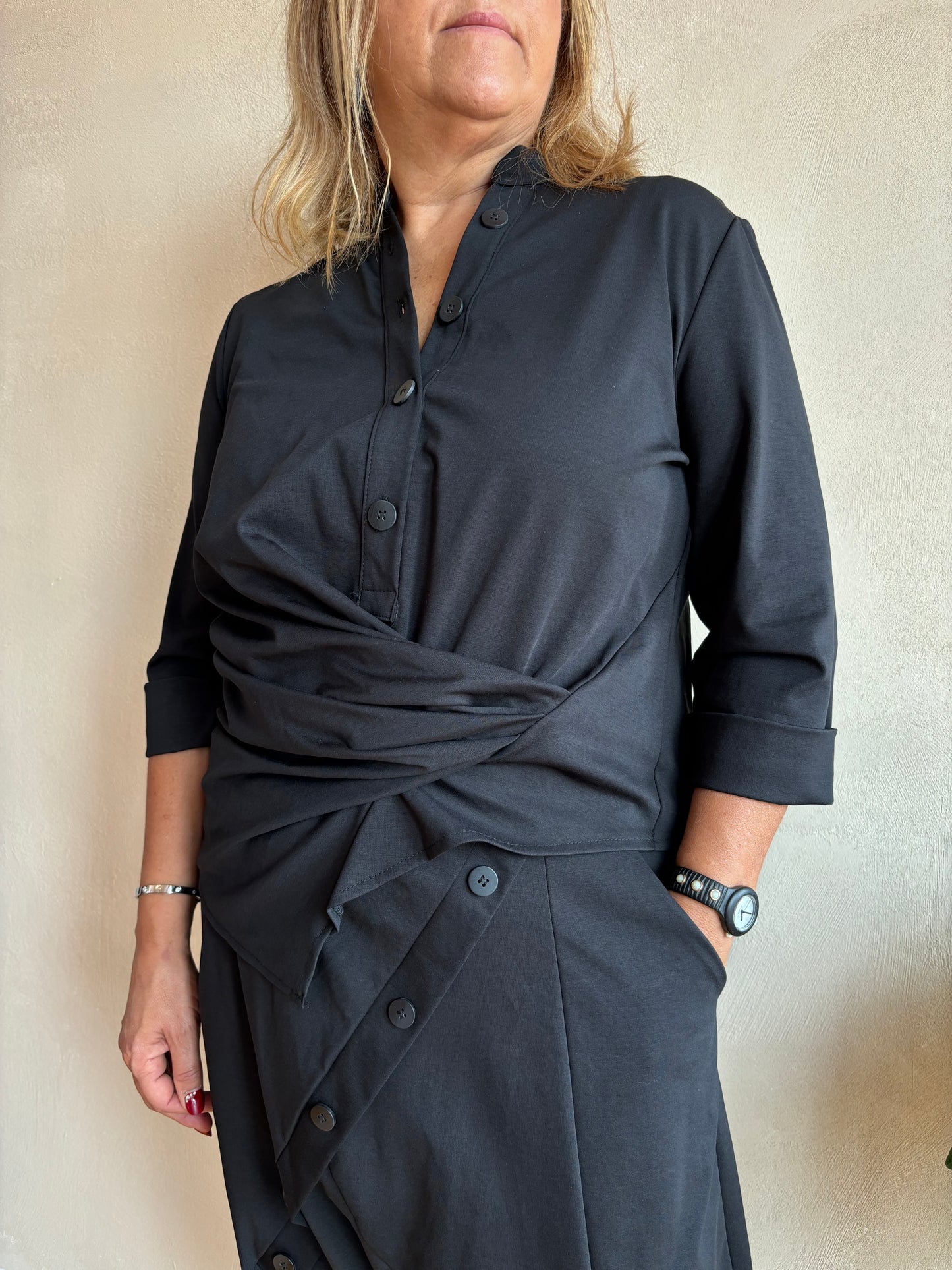 Blusa Sun Andrew Nera