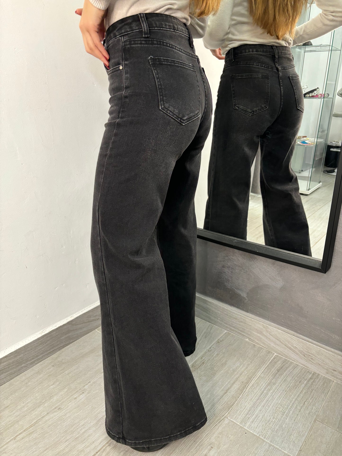 Jeans zampa larga