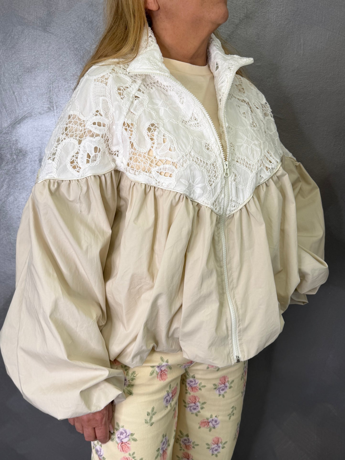 Bomber Beige