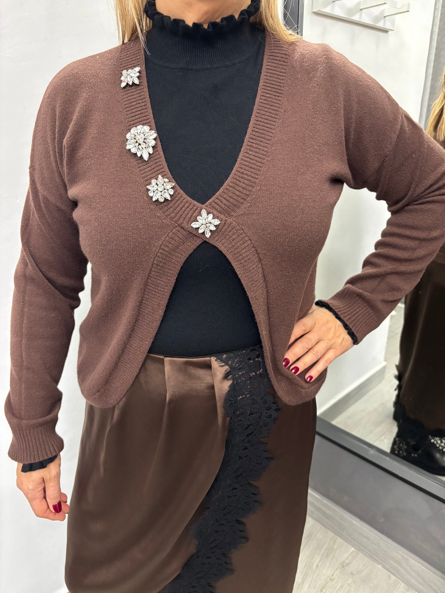 Maglioncino Scollo V Marrone