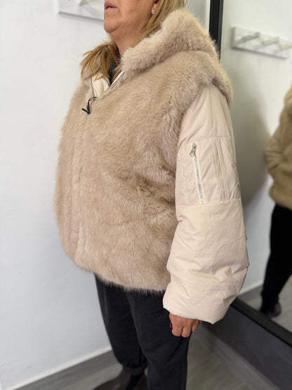 Piumino In Ecopelliccia Burro