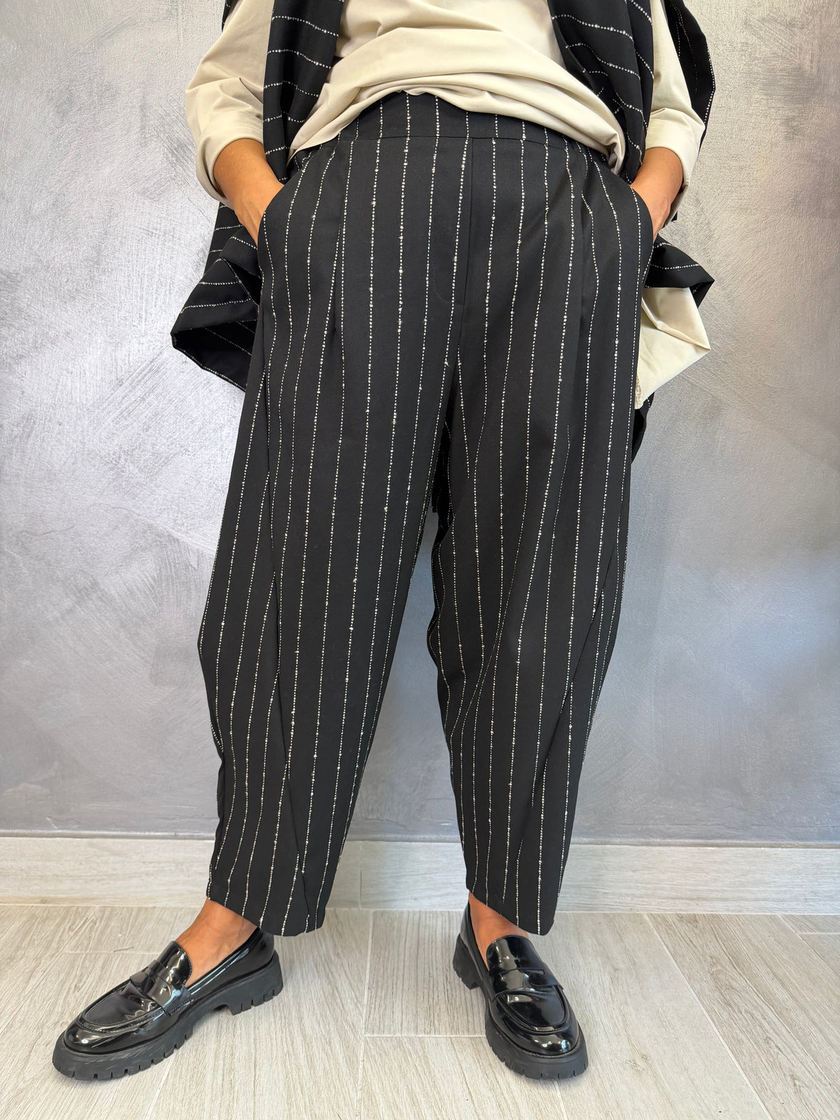 Pantalone Aléa Uni Ambra Nero