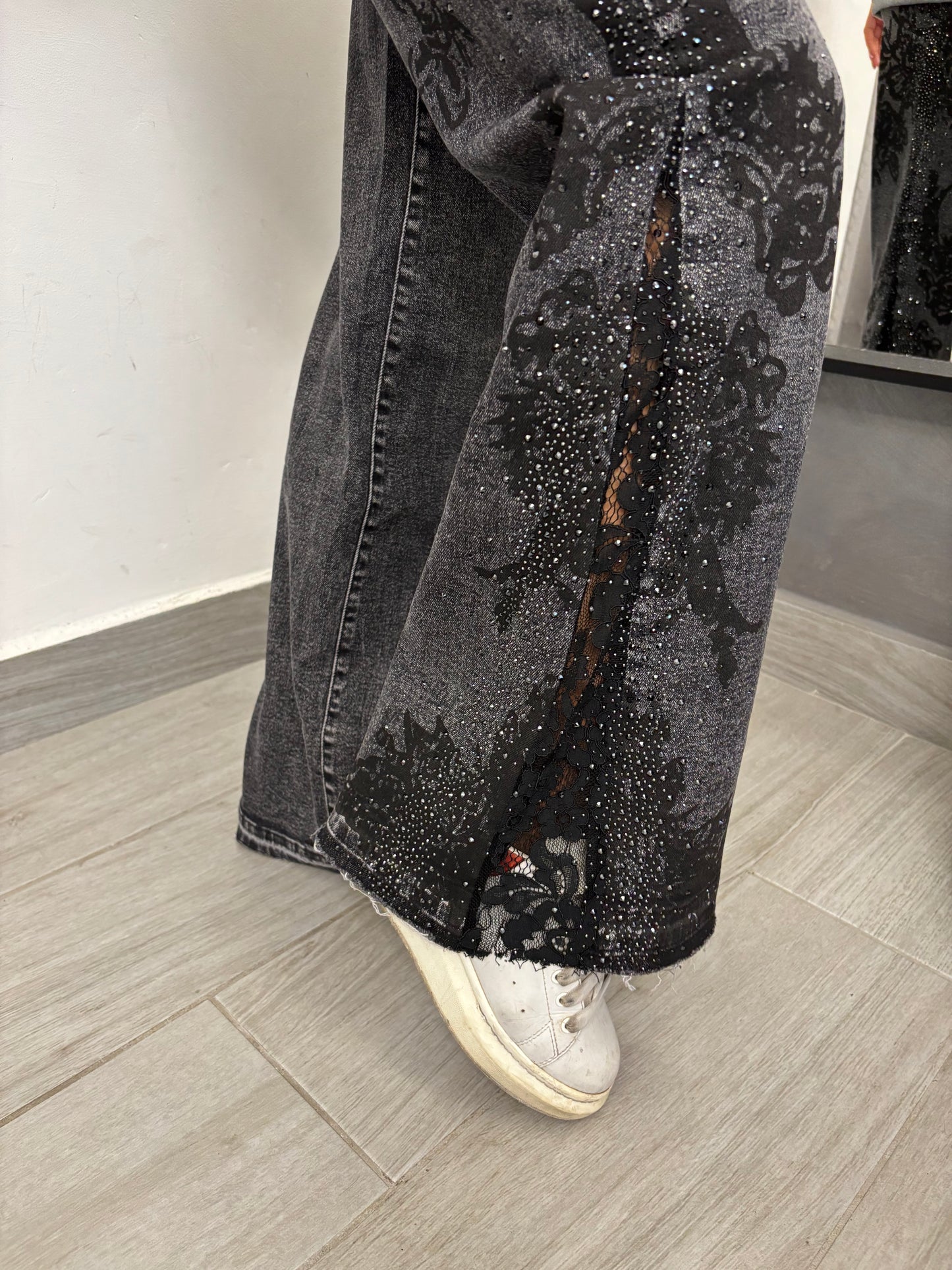 Jeans Pizzo e Strass Neri