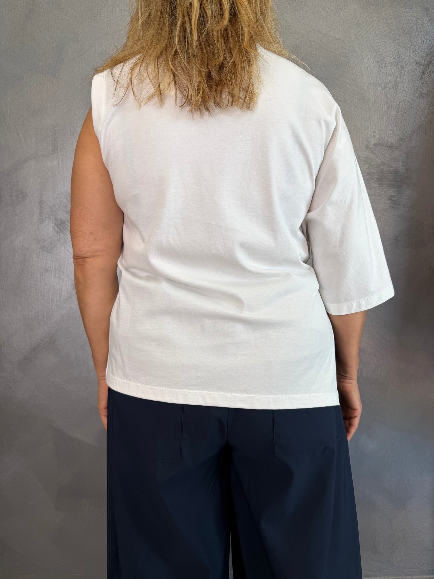 T-Shirt Monospalla  Bianca Vicolo