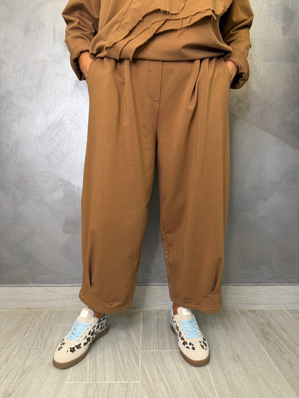 Pantalone Wendy Dalia Camel