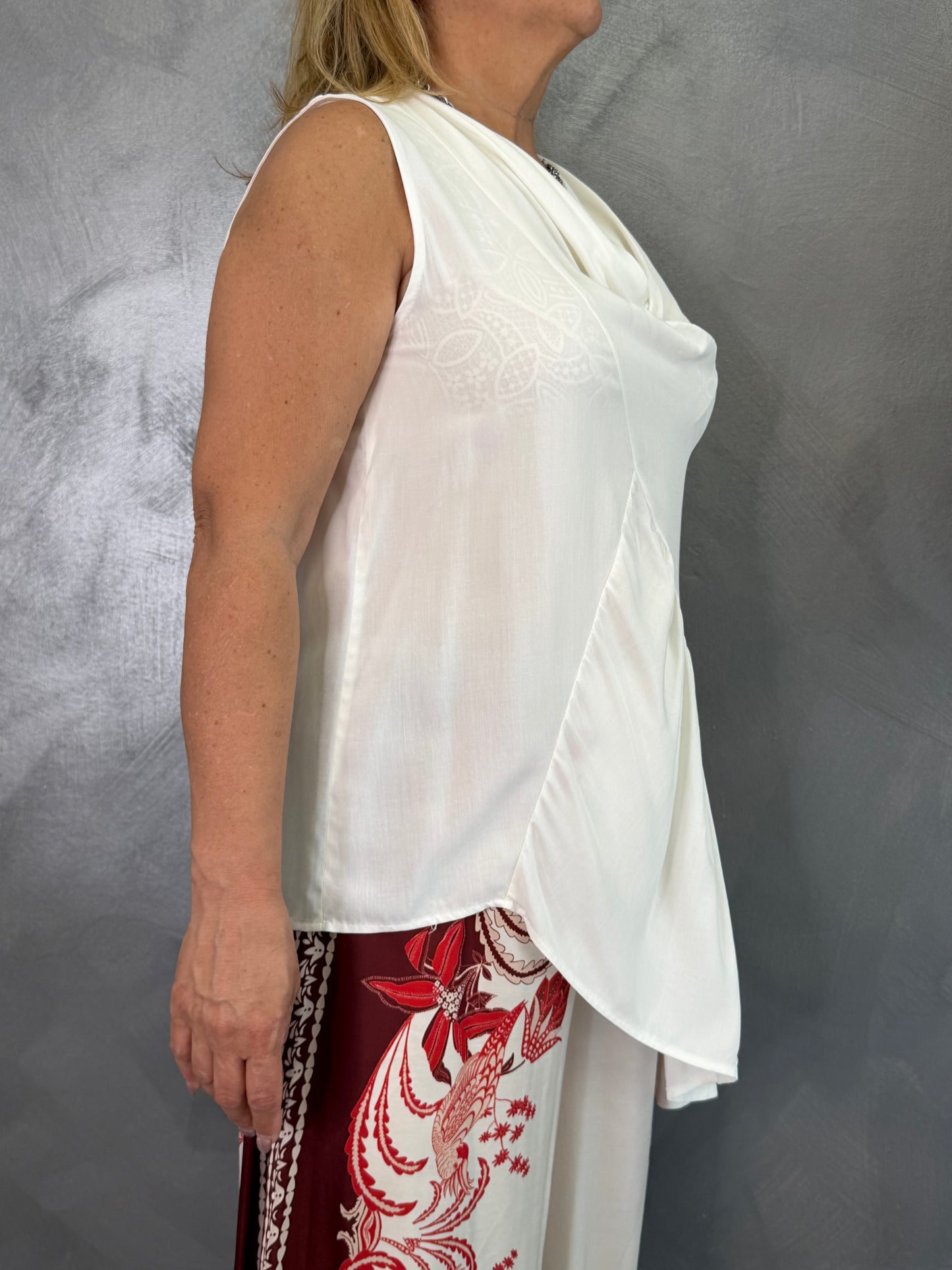 Top Wendy Nives Bianca