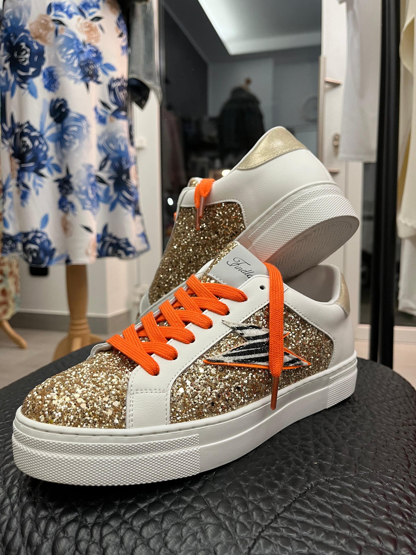 Sneakers Orange Goose