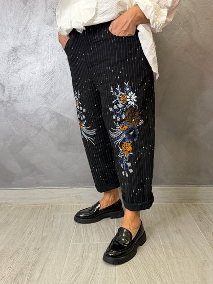 Jeans Gessato Nero con Ricami