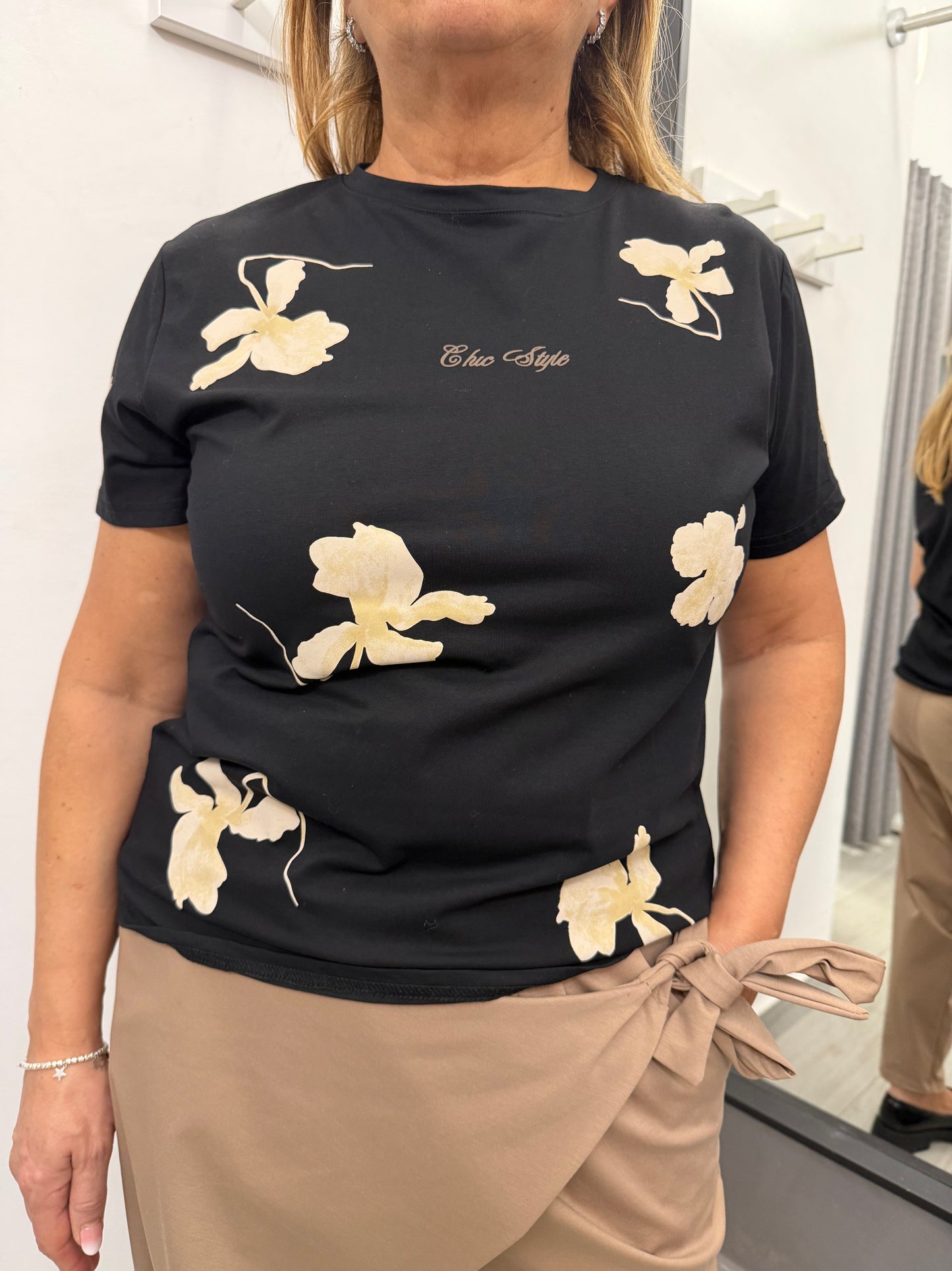 T-Shirt Chic Style Nera